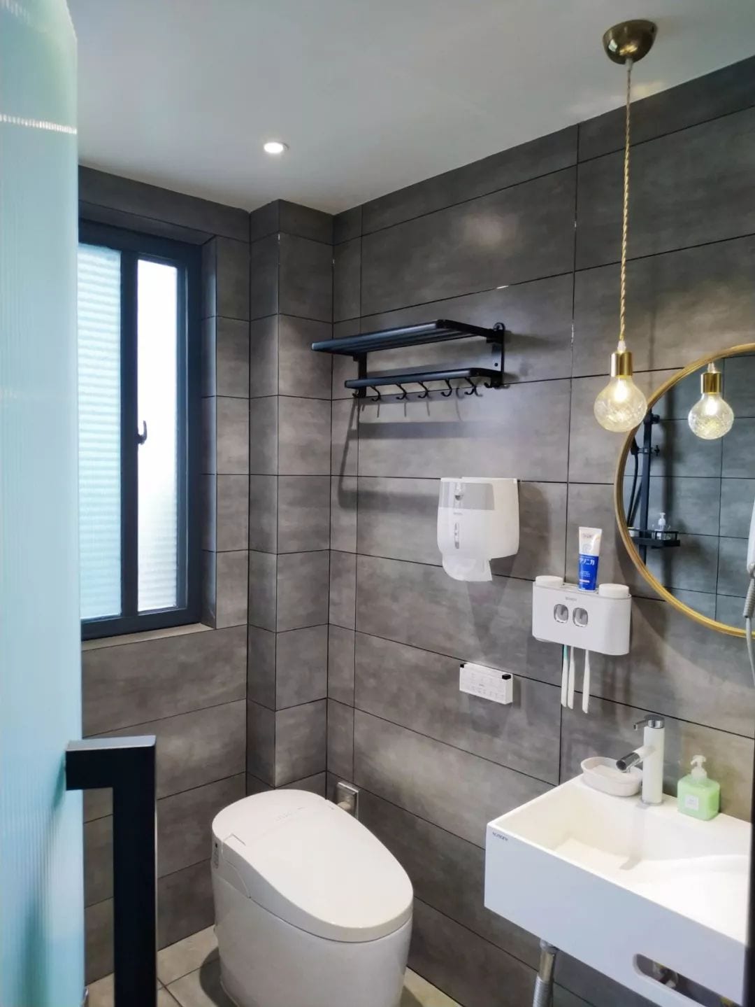 What Else Can You Use for a Bathroom Ceiling Besides Aluminum Buckle? - Blog - 35