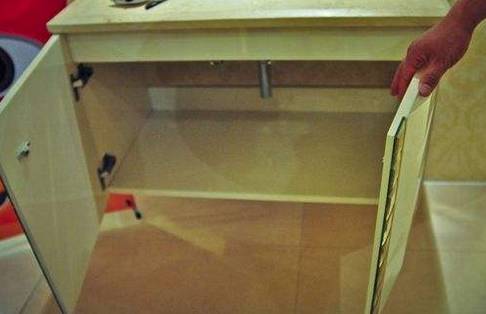 Why Do Bathroom Cabinets Crack? Stop Wronging Good Bathroom Cabinets! Cracked Solid Wood Bathroom Cabinets Are Mostly Not Quality Issues! (P.S. Bathroom Cabinet Cracking Remedy Tips) - Blog - 7
