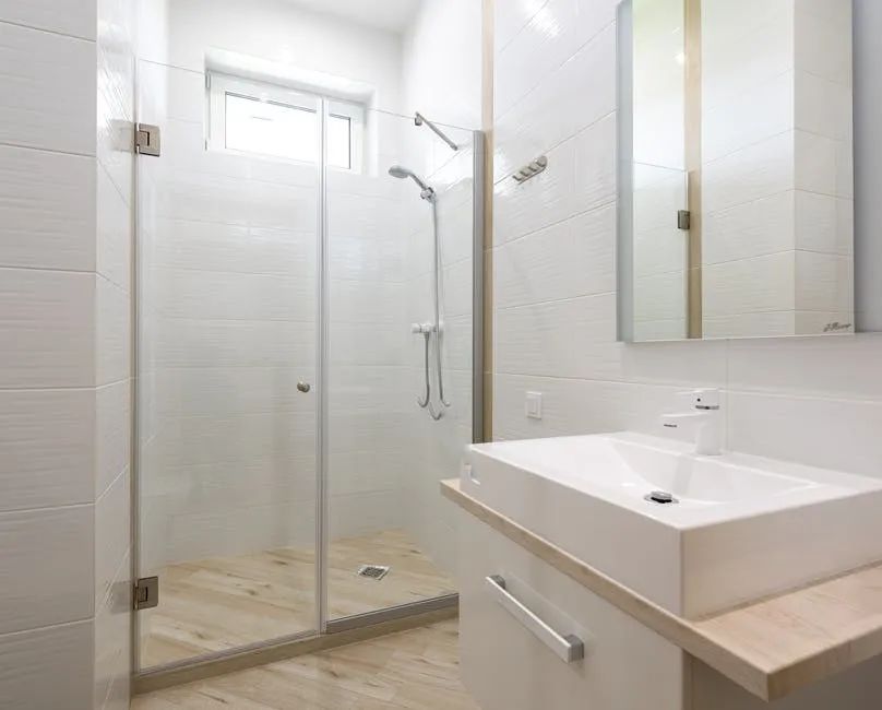 Decorating Tips | The Most Complete Guide To Buying A Shower Room Ever - News - 1