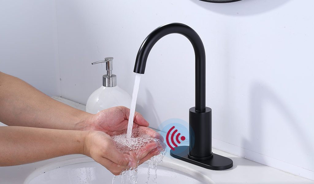 3 Advantages of Using Sensory Faucets - Blog - 2